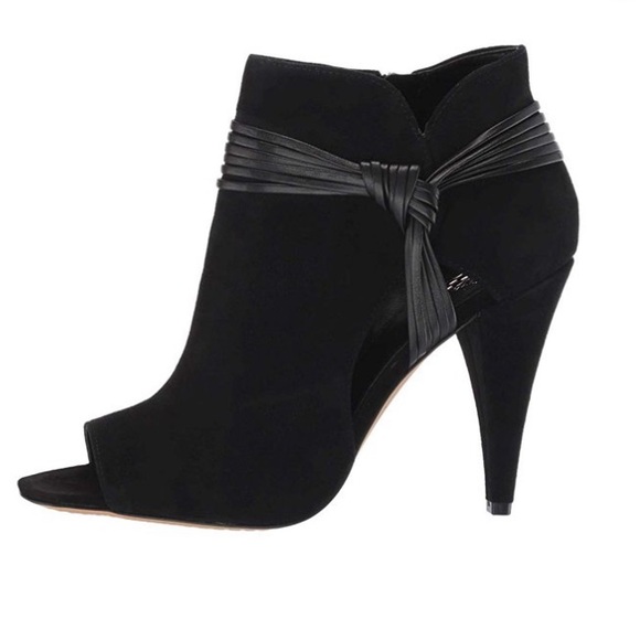 NEW Vince Camuto Annavay Suede Leather Bootie Size 9.5 - Picture 6 of 8